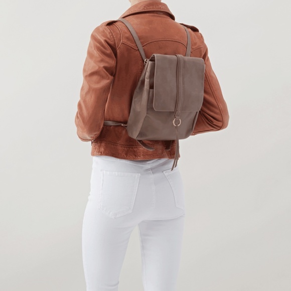 HOBO Leather Bridge Convertible Backpack Purse Gravel Matte - Picture 1 of 8